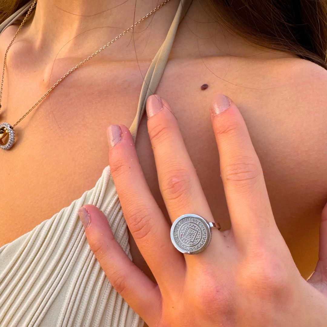 Solara Lip Balm Ring in Stainless Steel