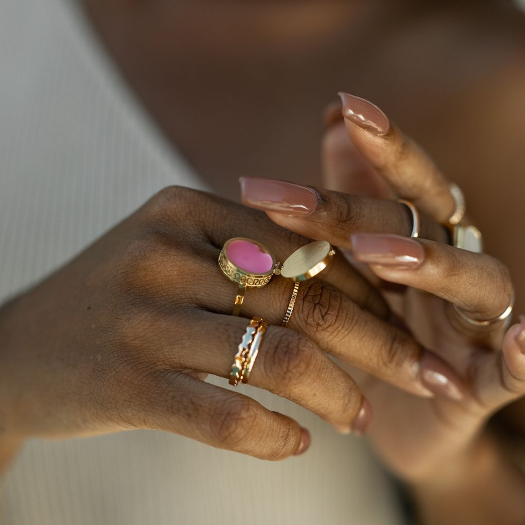 Solara Lip Balm Ring in Gold