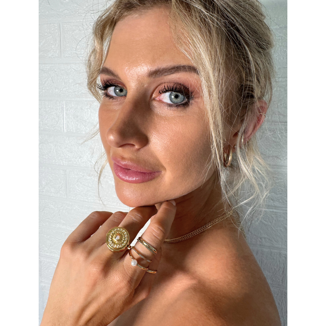 Opal Glow Lip Balm Ring in Gold